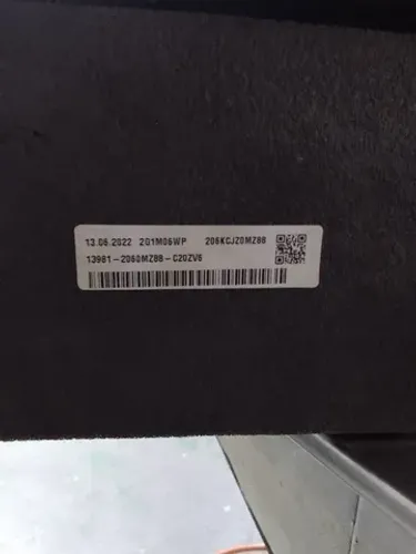 Condensadora Hitachi 48.000 e 60.000 BTUs 220v trifásico 