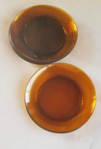 Pratos de Duralex Âmbar