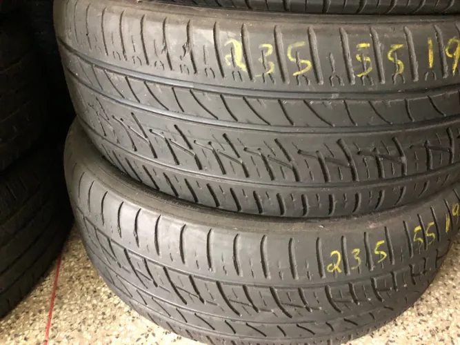 Pneus 235/55/19 por 600$ os 2 Delinte instalados