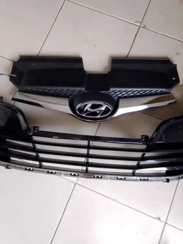 Veloster 2012 grades