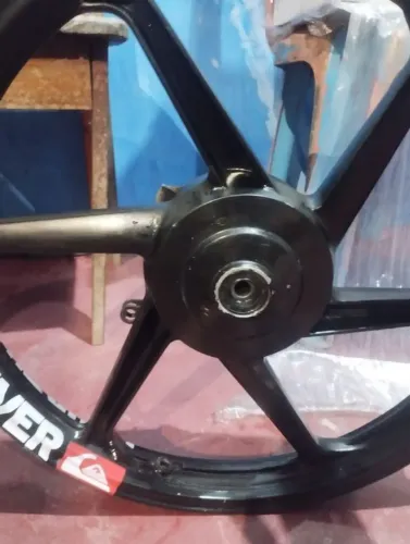 Radas de liga leve aro 18