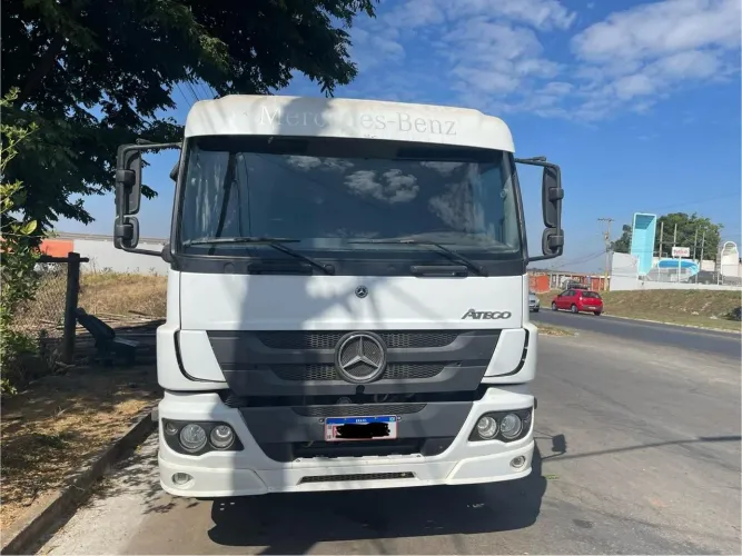 Mercedez Benz Atego 2426 22/22 CE