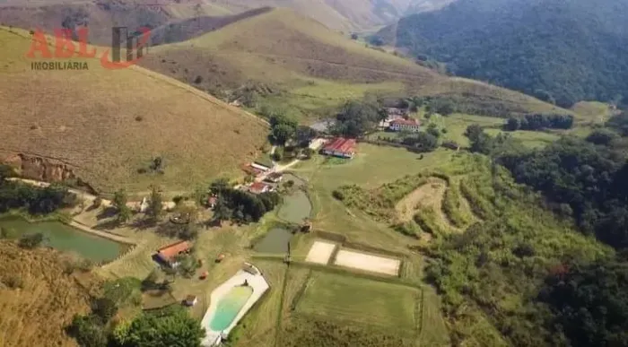 Fazenda para Venda em Centro Piquete-SP