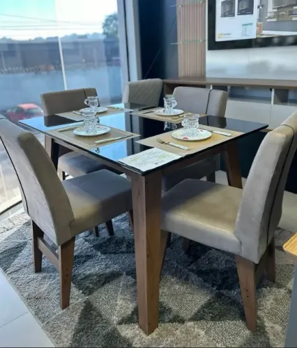 Mesa Nova York c/vidro + 04 cadeiras Pádua 