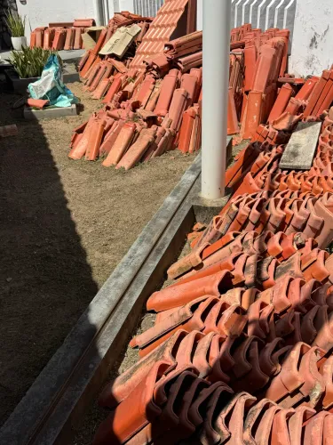 VENDO TELHAS PINTADAS 