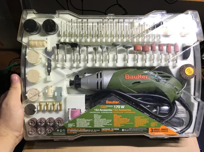 Micro retifica Bauker usada uma vez