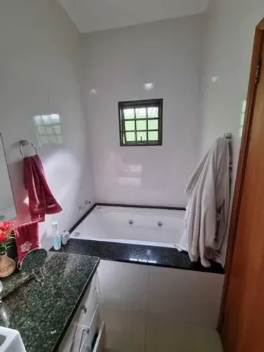 Casa com 3 Quartos e 2 banheiros à Venda, 138 m²-Santana - Ribeirão Pires, SP