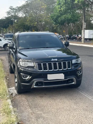 Jeep Grand Cherokee Limited 3.0 TB Dies. AUT 2014