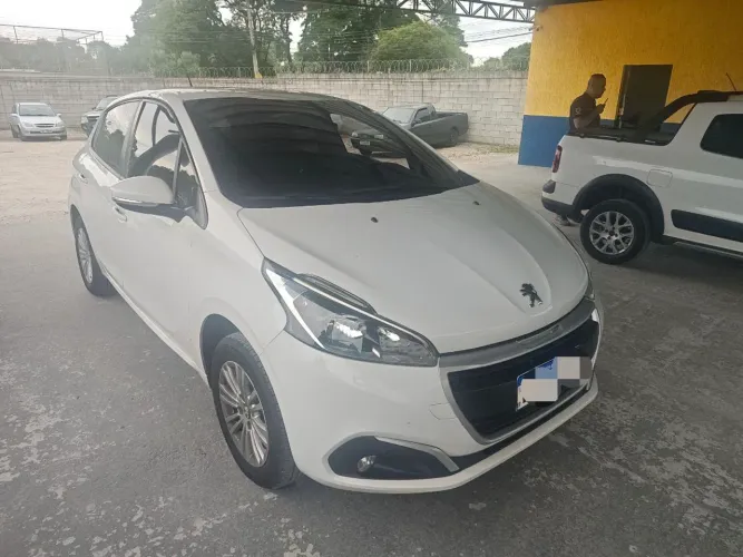 Peugeot 208 Active Pack 1.2 Flex 12V 5P Mec. 2018