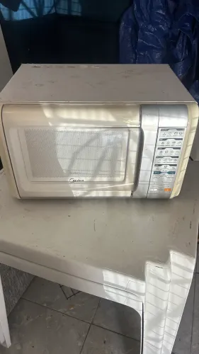 Microondas midea 