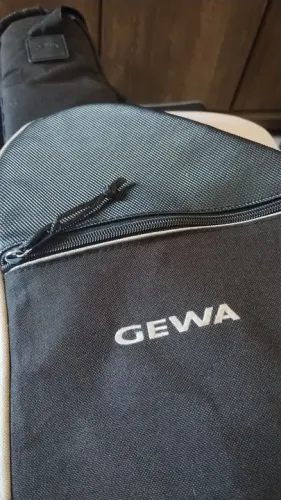 Avalio trocas - Vendo Gig Bag Alemão para Sax Tenor