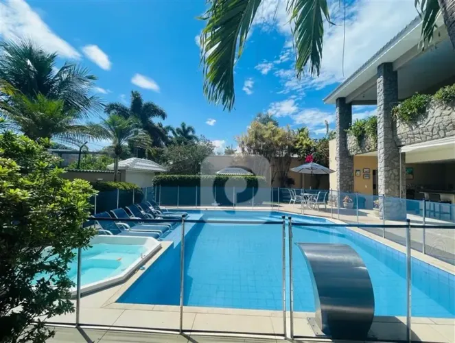Casa no Condomínio Núcleo das Mansões com 5 quartos à venda, 700m2