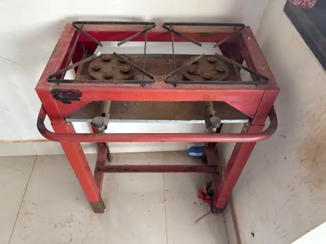 Vendo fogão industrial duas bocas 