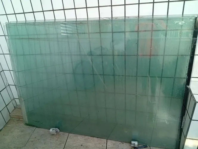 Aquário de Vidro Grande
