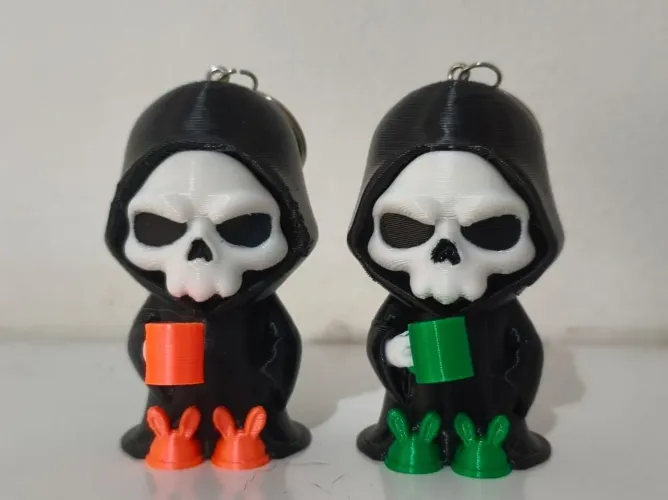 Funko caveira tomando café ?