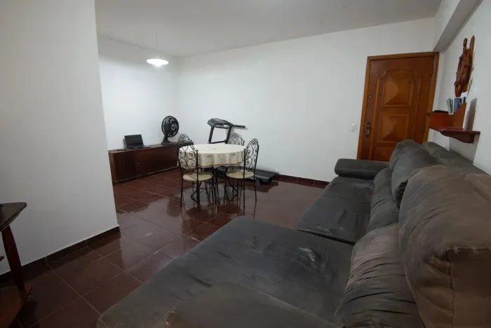 Rua Benjamin Constant | Amplo Apto - 2 Quartos C/ Suíte - 110 m²