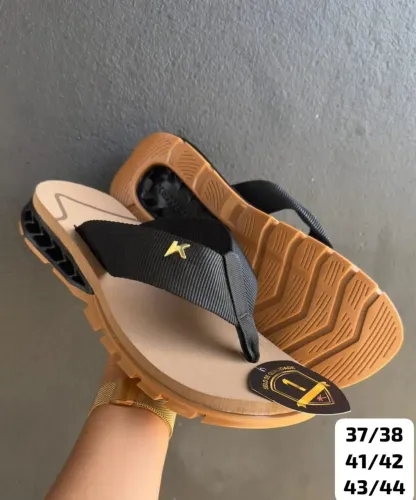 Chinelo kenner