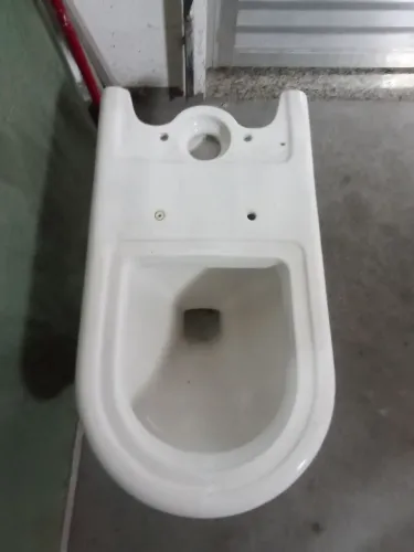 Vaso acoplado sem a descarga 