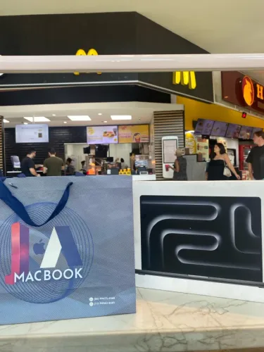 MacBook Pro 16.2 | 2TB | 128GB|M4MAX