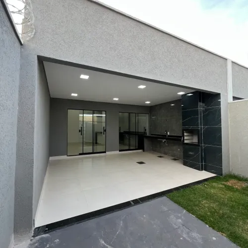 Casa 3Q bem localizada a venda em Senador Canedo no Residencial Boa Vista