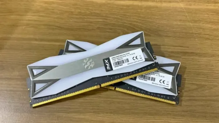 16GB DDR4 XPG RGB (2X8GB) RGB 3600MHZ