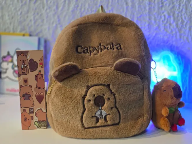 Capivara Combo presente 