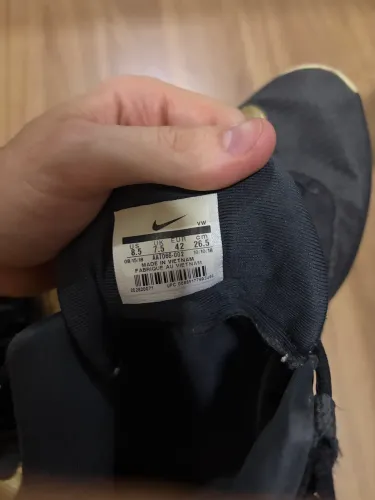 Nike air max infuriate