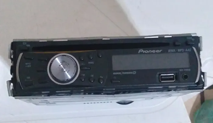 Radio pioneer antigo 2010 deh 2280ub + xenon e super branca