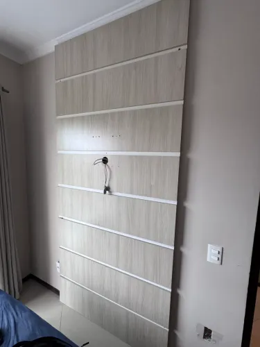 Painel para televisão