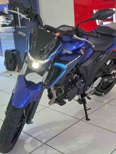 YAMAHA FAZER FZ25 250cc - 5 marchas - Flex