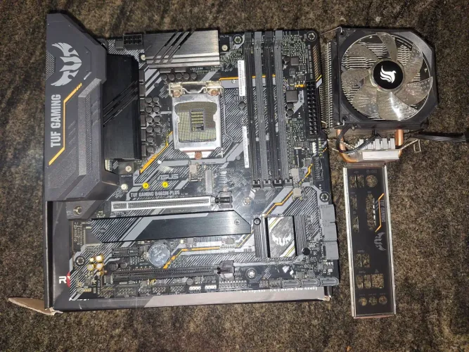 B460m plug TUF GAMING LGA1200