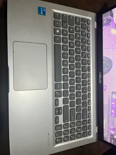 NOTEBOOK INTEL CORE I3