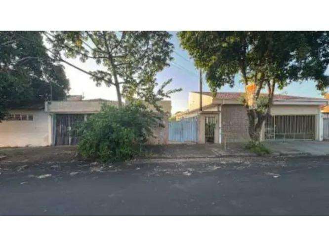 Casa em Leilão - Vila Souto - Bauru - SP