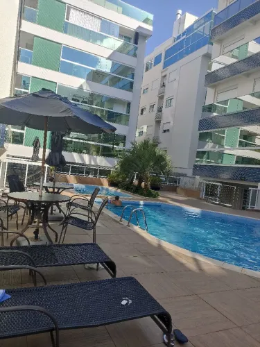 Apartamento para locação anual - 2 quartos - Praia de Palmas em Governador Celso Ramos/SC