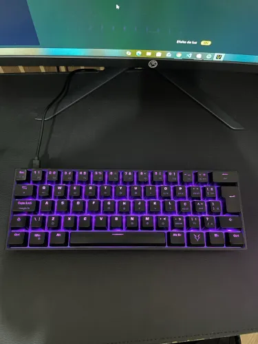 Teclado mecânico husky blizzard