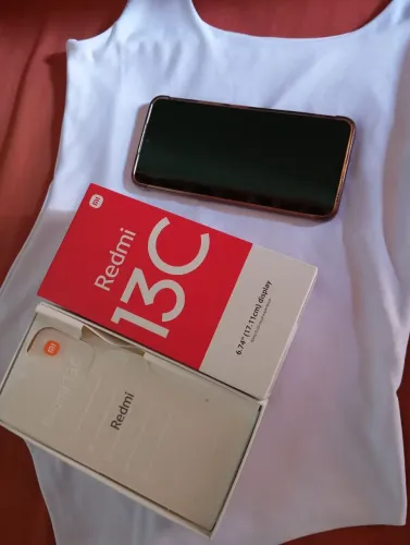 Celular xiaomi redmi note 13C 256gb