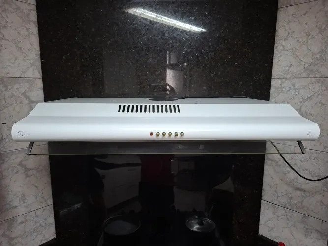 Exaustor Electrolux para fogao de 5 bocas