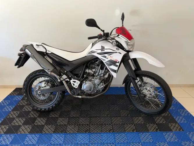 YAMAHA XT 660R 2014/2015 - A LENDÁRIA MONOCILÍNDRICA!