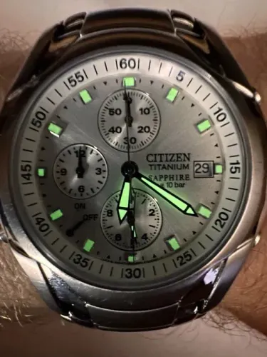 Relógio CITIZEN Titanium Sapphire WR 100 Quartz Marinaut