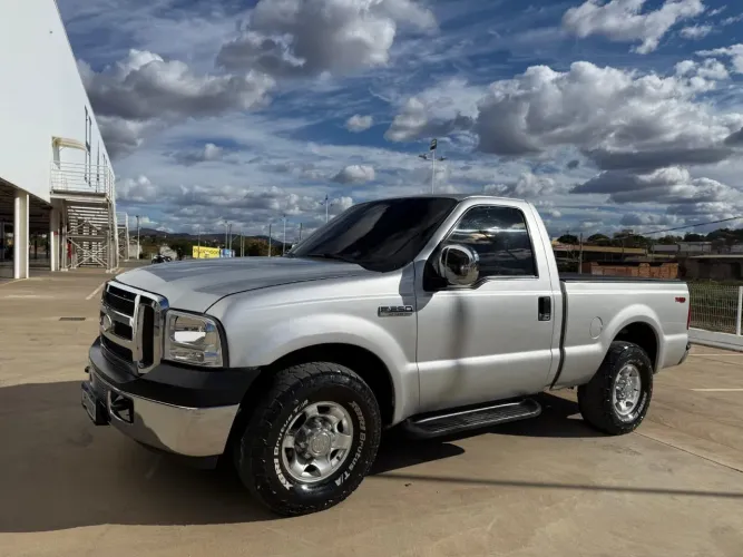 Ford F-250 XLT 4.2 TB Diesel 2002