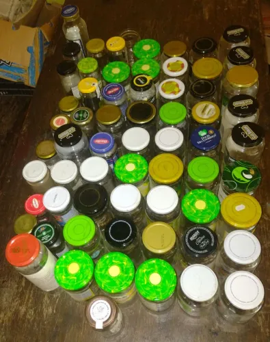 LOTE COM 65 POTES DE VIDRO IDEAL PARA DOCES EM CONSERVA OU TEMPERO