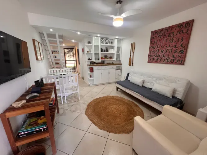 Apto para locação residencial na Marina dentro de Condomínio