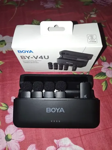 Microfone de Lapela Boya Original com 4 microfones.