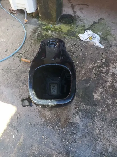 Vazo sanitário Celita preto