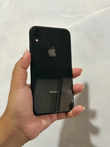 iPhone XR 64gb Preto