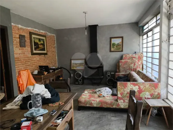 Casa em condomínio fechado