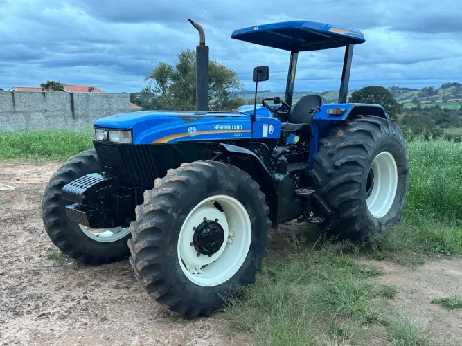 Trator New Holland 7630 ano 2021