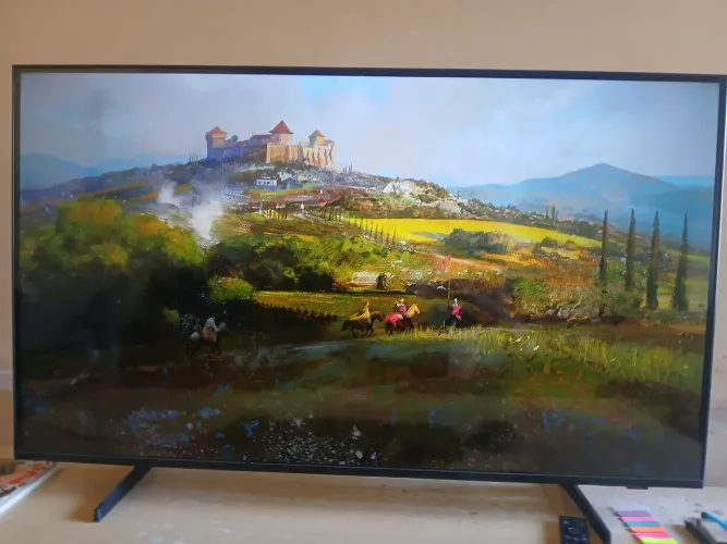 Smart TV Samsung 43" Crystal UHD 4K (U8100F 2025) - Estado de Nova!