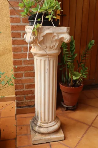Coluna de pedra para jardim (estilo greco romano)