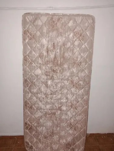 Cama solteiro